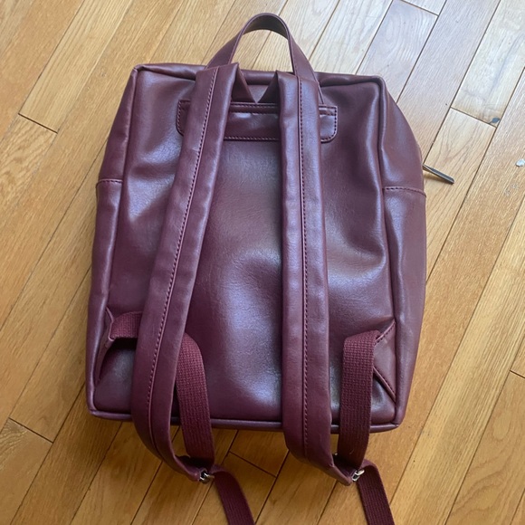 Matt N Nat Backpack - Picture 2 of 5